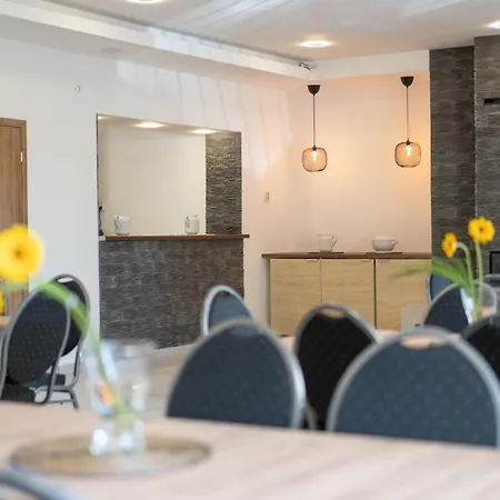 Rekreacne Stredisko - Family Guest house